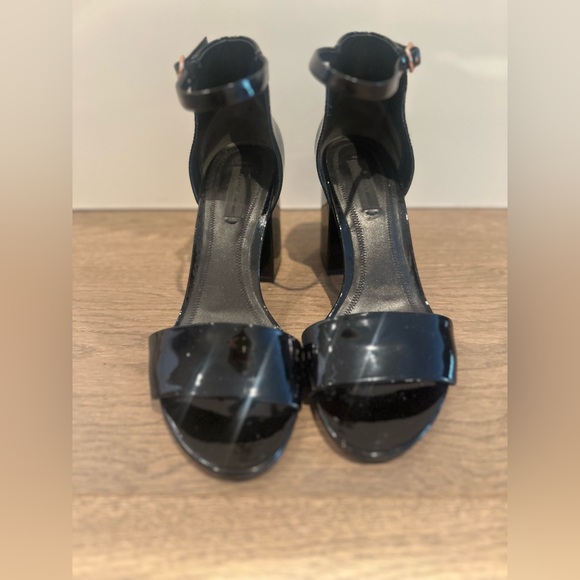 Alexander Wang patent leather sandals - Picture 4 of 12